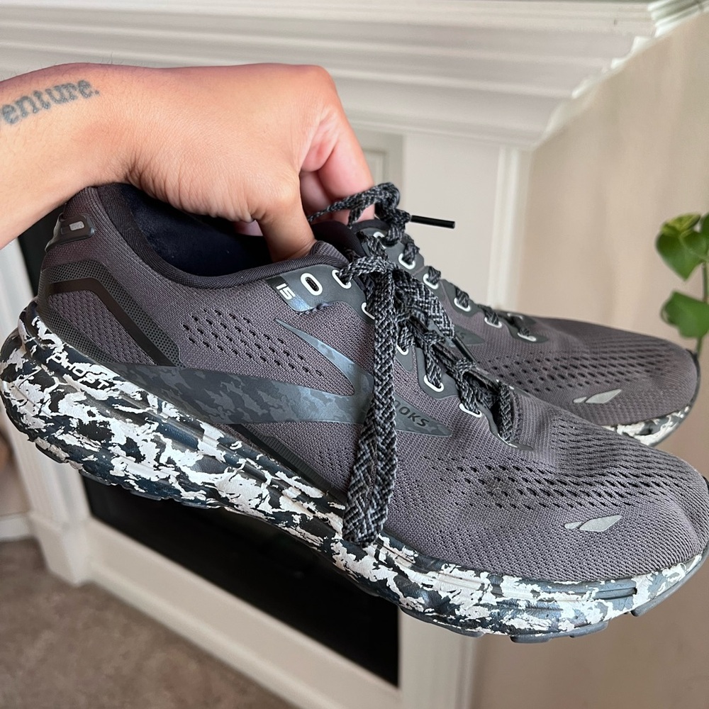 Brooks Ghost 15 Black Womens 9